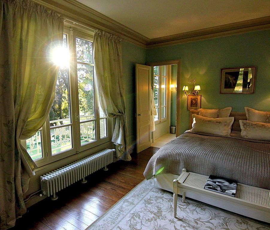Chateau De La Chaix Saint-Christophe-en-Brionnais Habitación foto